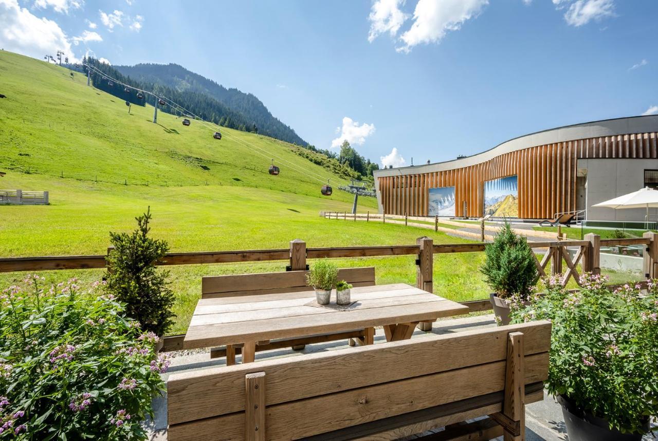 Hotel Das Zwoelferhaus Зальбах-Хинтерглемм Экстерьер фото