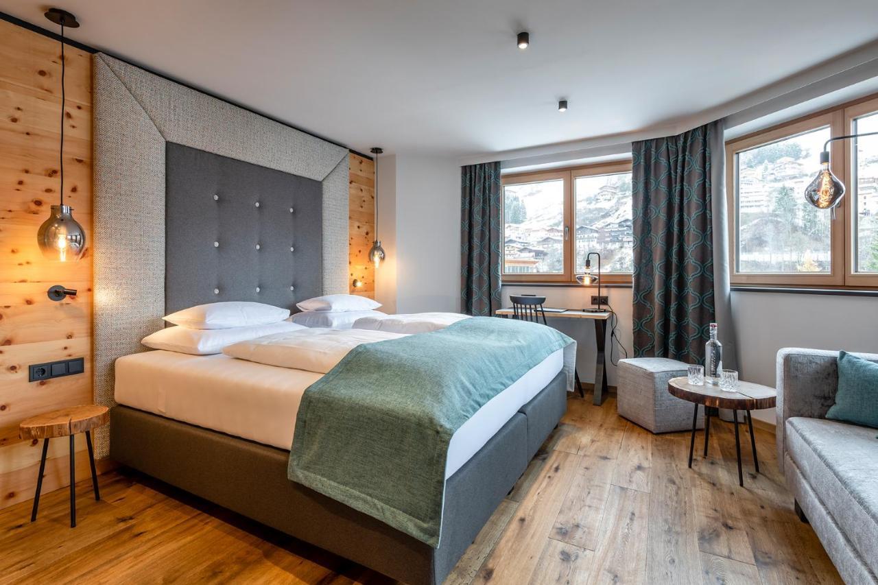 Hotel Das Zwoelferhaus Зальбах-Хинтерглемм Экстерьер фото